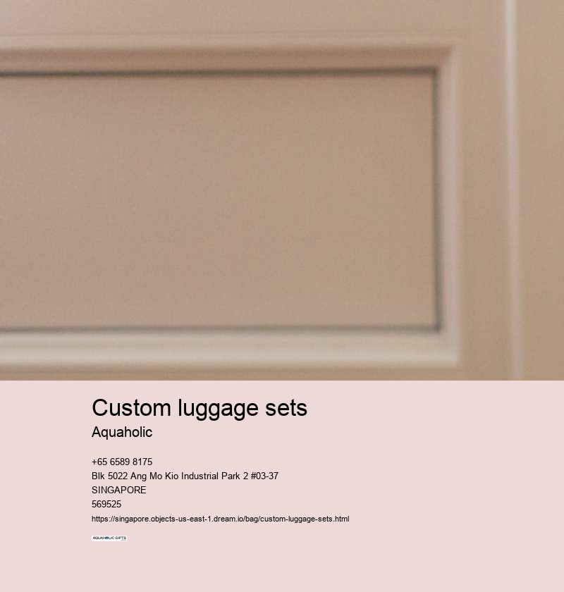 custom luggage sets